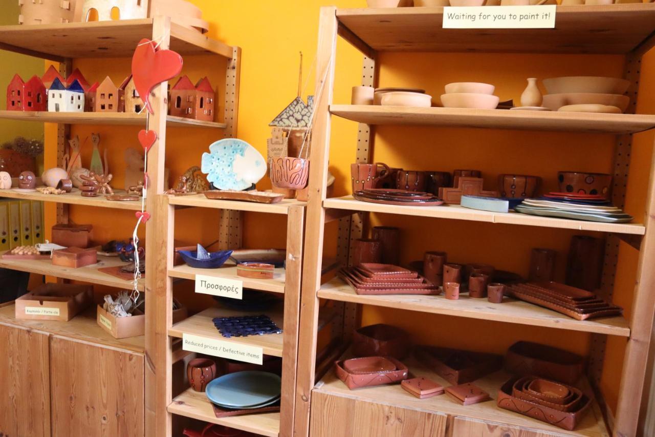 Entire independent maisonette near Heraklion Pottery Classes Petrokefalo Extérieur photo